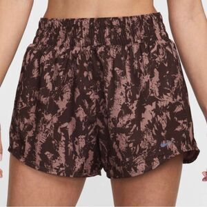 NWT! Nike Dri-FIT Tempo Running Shorts – Size: M